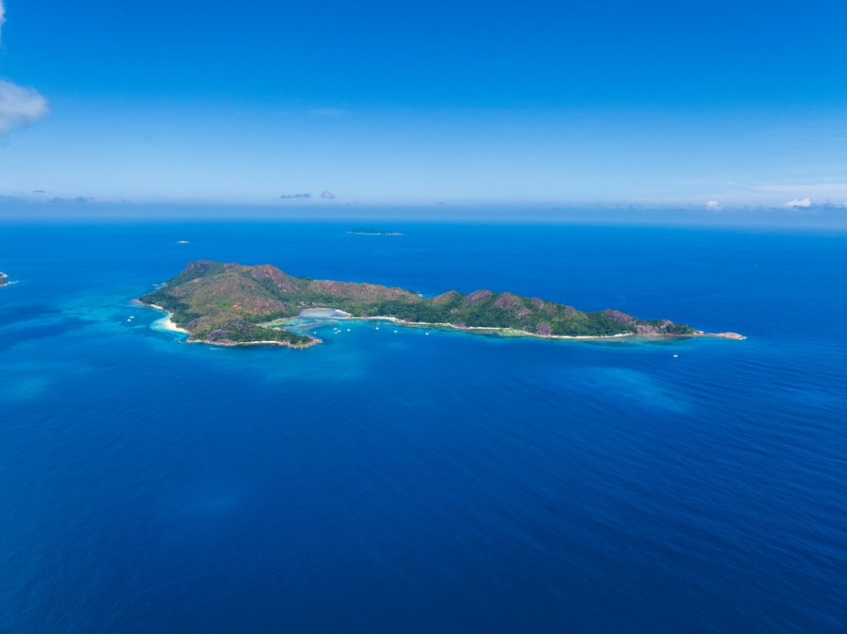 CURIEUSE ISLAND