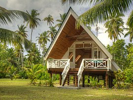 alphonse_island_Bungalow