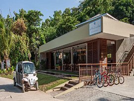 Lerelax_luxury_lodge_entrata