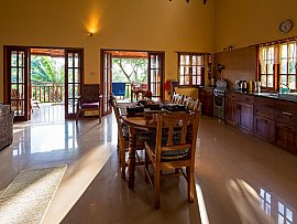 Villas_Du_Voyageur_villa_kitchen