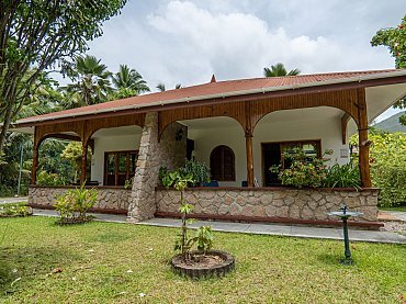 The Islander Hotel 3***