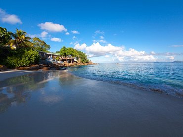 ANSE SOLEIL BEACHCOMBER