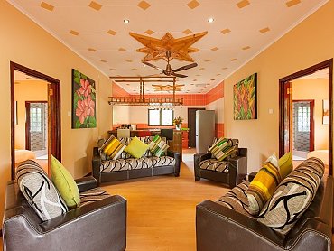 Casa_De_Leela_&_Cocolux_Self_Catering_Apartaments_soggiorno