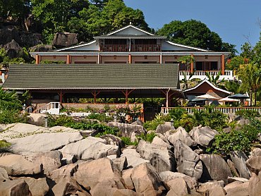 Ocean_Hotel_la_digue_completo