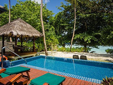 Hilton _Seychelles_Labriz_Resort_Deluxe_beachfront_villa_piscina
