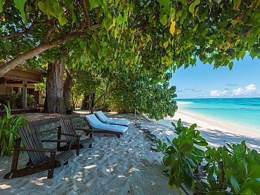 Denis_Private_Island_Rooms_Beach_Cottage_Beachfront