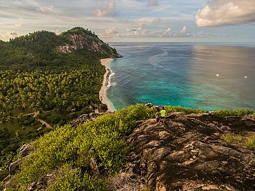 north_island_Spa_Hill_Hike_Trail