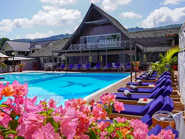 La _Digue_Island_Lodge_piscina