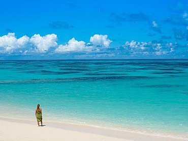 Denis_Private_Island_Beach