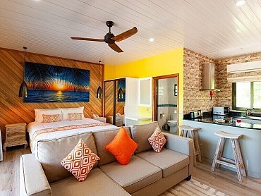 Casa_De_Leela_&_Cocolux_Self_Catering_Apartaments2