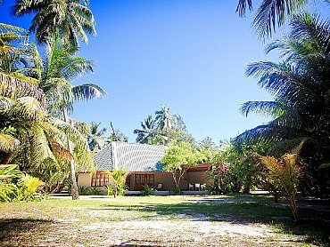 denis_island_Exterior_Family_Cotta