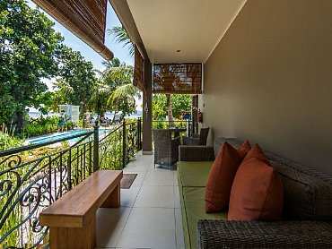 Le Repaire_Boutique Hotel_SuperorBeachRoom_Veranda