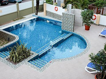 Pirogu_Lodge_Piscina