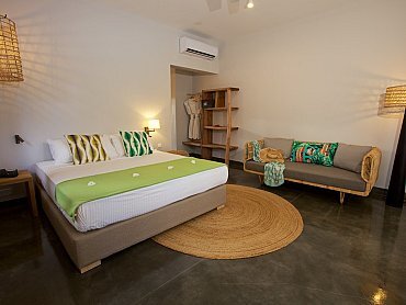 Les_Lauriers_Seychelles_Superior_room