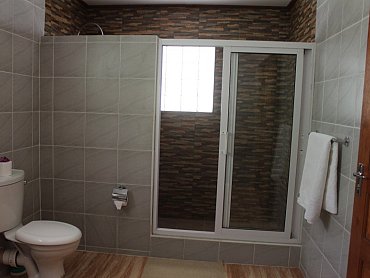 Chalet_bamboo_Vert_bathroom Chalet_bamboo_Vert_bathroom