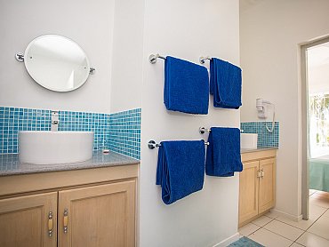 Chalets_d'Anse_Forbans_family_Bungalow_bagno Chalets_d'Anse_Forbans_family_Bungalow_bagno