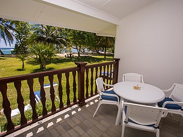 Chalets_d'Anse_Forbans_std_Bungalow_patio Chalets_d'Anse_Forbans_std_Bungalow_patio