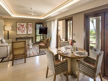 lemuria_seychelles_Senior_Suite_Dining_Lounge lemuria_seychelles_Senior_Suite_Dining_Lounge
