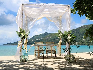 STORY_hotel_mahe_weddin