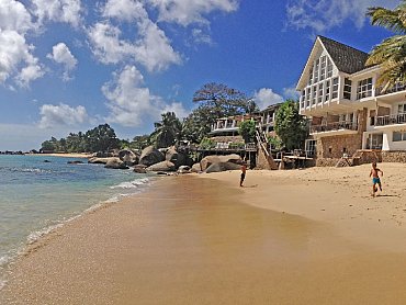 bliss_hotel_mahè_vista_spiaggia