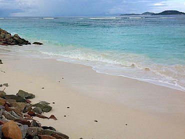 villa_beach_beach_praslin_spiaggia2