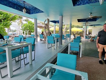 le_duc_de_praslin_seychelles_cafe_arts