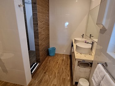 _Le_Nautique_Mahè_bathroom