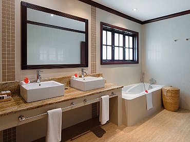 larchipel_praslin_senior_suite_bagno