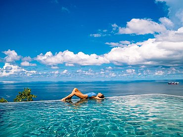 AQUA_Boutique_Hotel_infinity_pool _Mahe_seychelles2