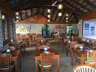 restaurant-room_Chalets_Cote_Mer_