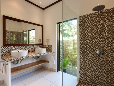 Les_Lauriers_Seychelles_villa_bagno