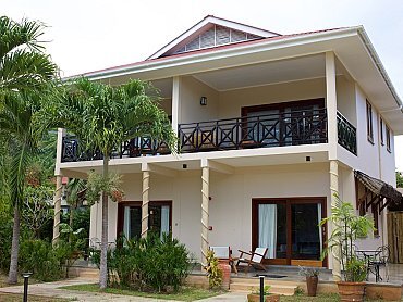 Les_Lauriers_Seychelles_esterno