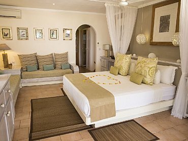 Indian_Ocean_Lodge_camera2