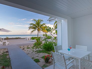 view-from-2br-seafront__Le_Nautique_Mahè