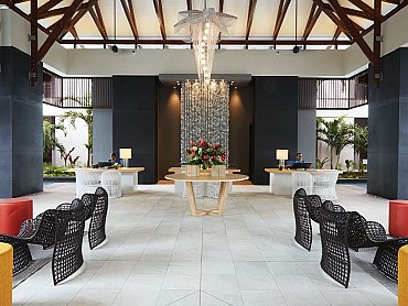 eden_bleu_mahe_reception