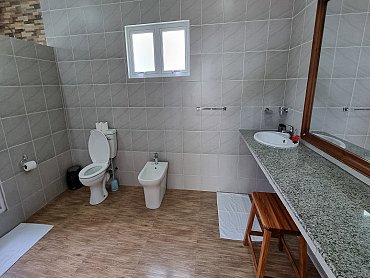 Chalet_bamboo_Vert_bathroom_LaDigue Chalet_bamboo_Vert_bathroom_LaDigue