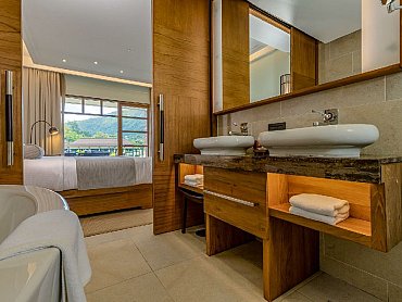 savoy_mahe_deluxe_pool_room savoy_mahe_deluxe_pool_room