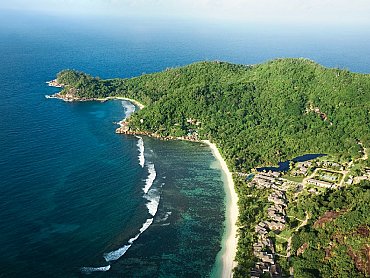 KEMPINSKI_SEYCHELLES_RESORT_Overhead_shot