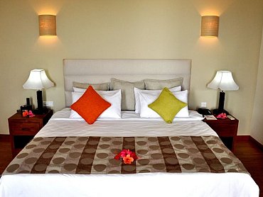 CROWN_BEACH_HOTEL_junior_suite2