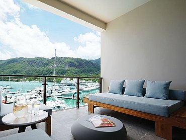 EDEN_BLUE_HOTEL_Luxury_Suite