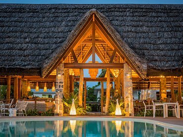 restaurant_banner_Les_Lauriers_Seychelles