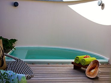 Les_Lauriers_Seychelles_Suite_ pool