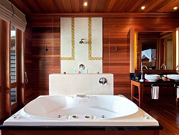 HILTON_NORTHOLME_SEYCHELLES_RESORT_SPA_bagno_camera