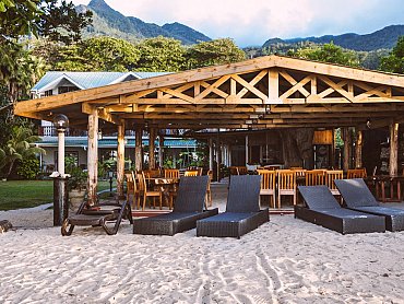 AUGERINE_ GUESTHOUSE_Sun _Loungers