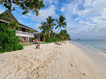 la_digue_island_lodge_spiaggia