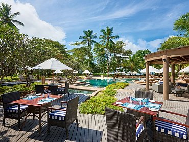 costance_ephelia_seychelles_piscina costance_ephelia_seychelles_piscina