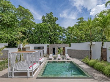 Avani_Plus_Barbarons_Seychelles_AvaniSpa_Spa_Pool
