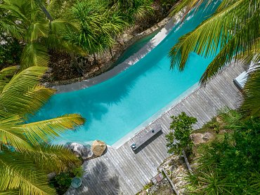 MAIN POOL AERIAL VIEW
