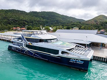 Cat Cocos at Praslin Jetty_viaggidinozze