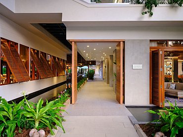 tx-seztx-entrance-37255_Classic-Hor